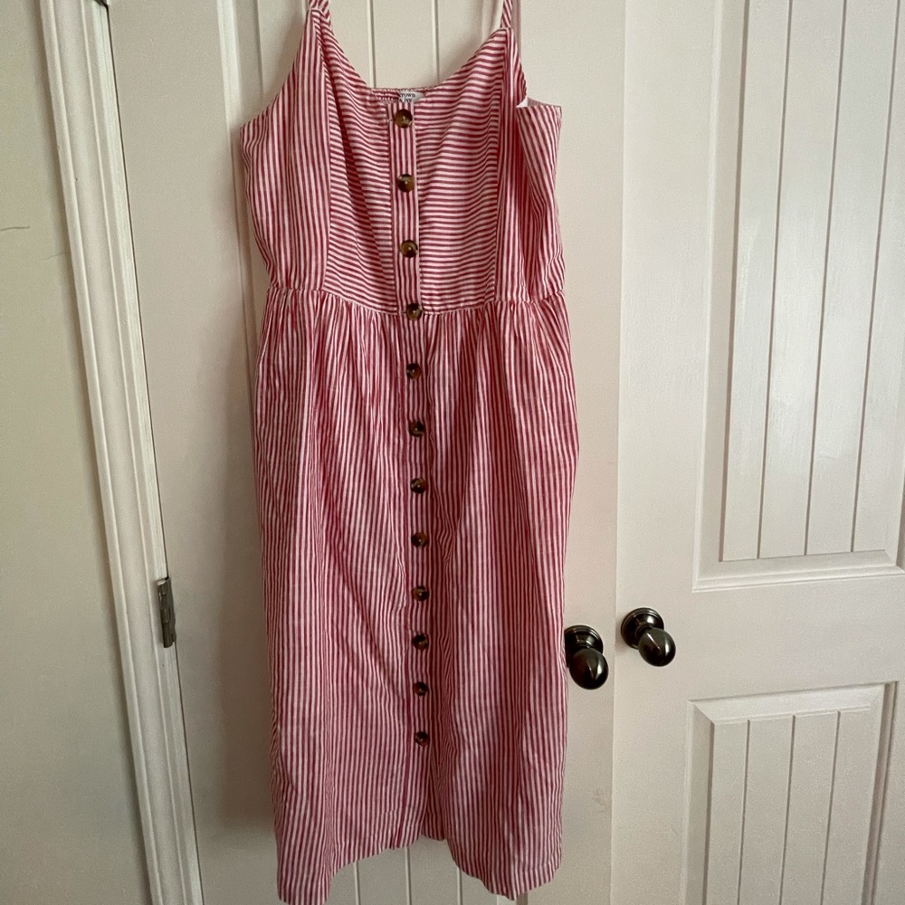 Crown & Ivy Red Striped Button Dress size 14